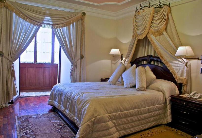 Полулюкс, San Marino Royal