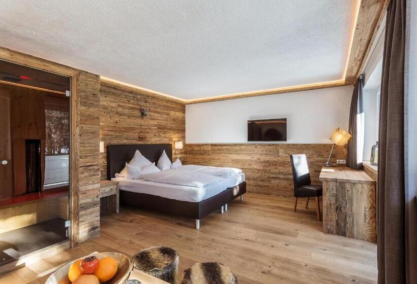 سوییت, Almhof Kitzlodge   Alpine Lifestyle