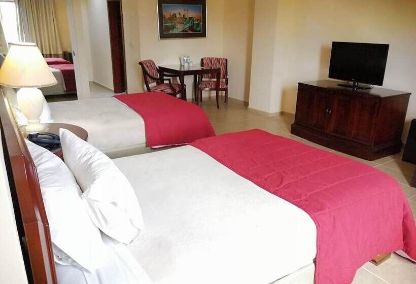 اتاق استاندارد با 2 تخت دوبل, Ramada By Wyndham Princess Santo Domingo