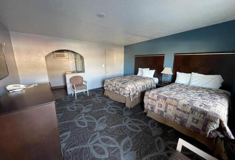 اتاق استاندارد با 2 تخت دوبل, Sands Motel