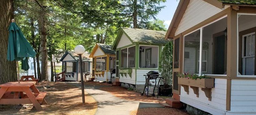 خانه 1 خوابه, Weirs Beach Motel & Cottages