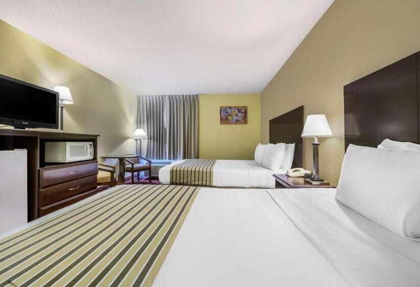 Номер Стандарт, Econo Lodge Inn & Suites Triadelphia  Wheeling