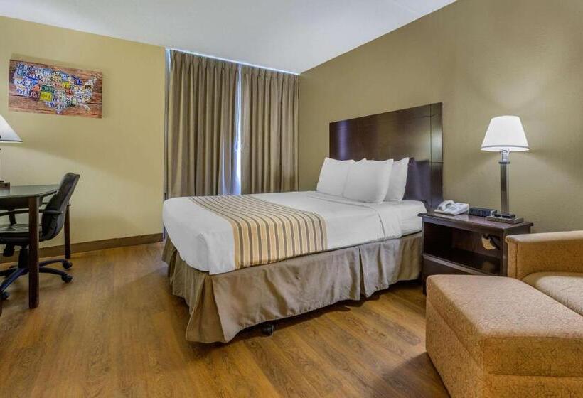Номер Стандарт Адаптированный для Инвалидов, Econo Lodge Inn & Suites Triadelphia  Wheeling