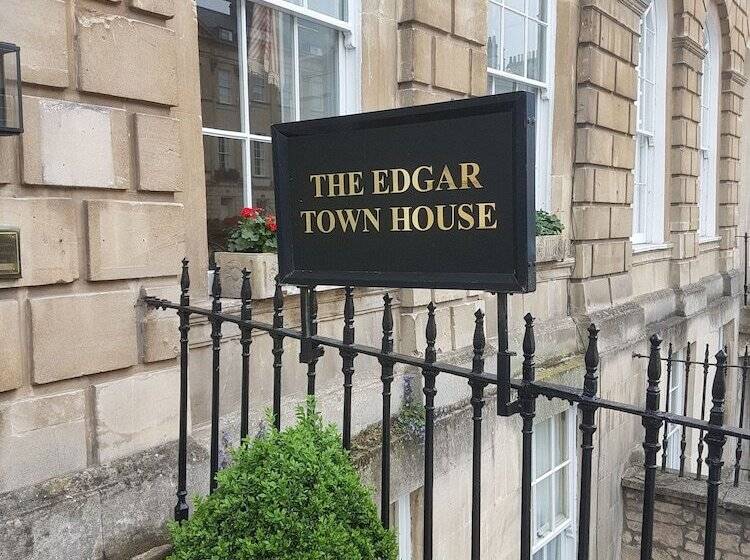 Номер Стандарт, Edgar Townhouse