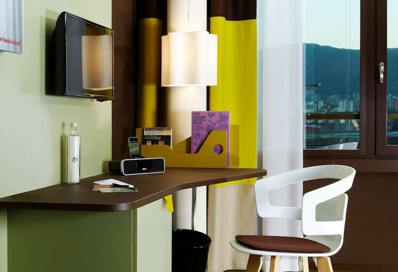 اتاق استاندارد با تخت‌های تاشو, 25hours Hotel Zürich West