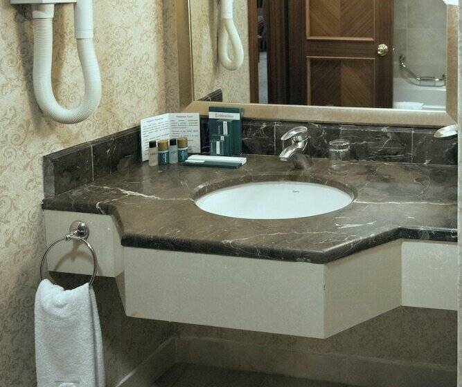 اتاق استاندارد با چشم‌انداز شهر, Diplomat Hotel By Ag Hotels Group