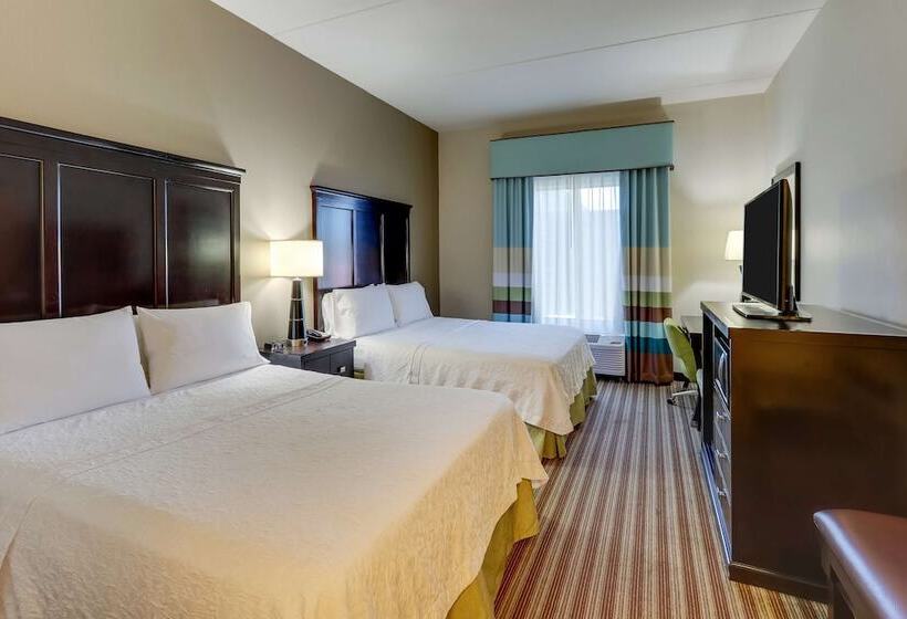 Номер Стандарт, Hampton Inn & Suites Swansboro Near Camp Lejeune