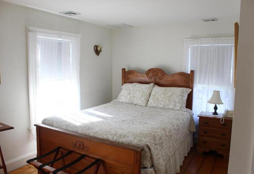 سوییت, Old Orchard Beach Inn