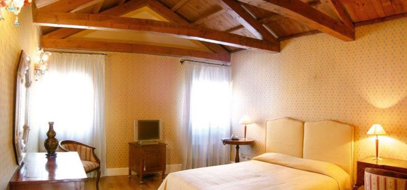 اتاق سوپریور, Relais Alberti