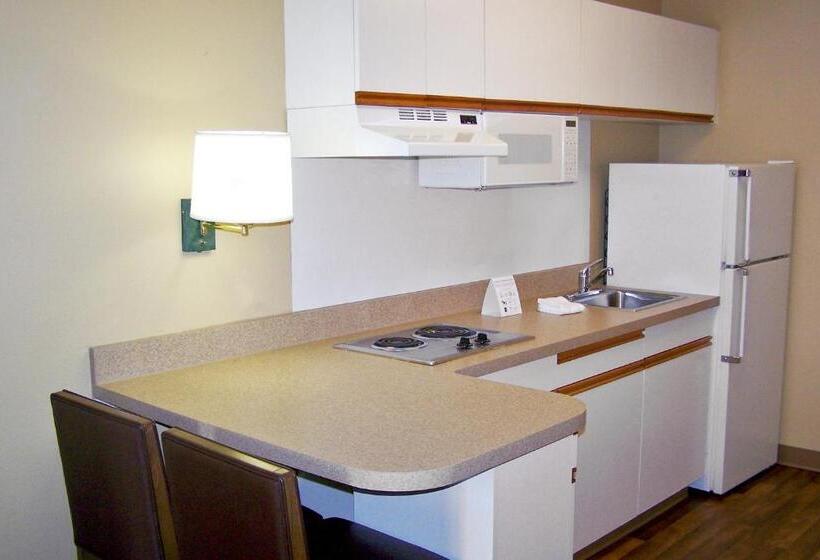 Студия Стандарт, Extended Stay America Suites  Auburn Hills  University Drive