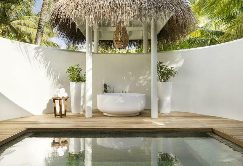ویلای یک اتاق خوابه با استخر شنا, Lux South Ari Atoll Resort & Villas