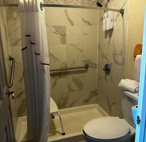 장애인을 위한 수피리어 룸, Red Roof Inn Santee