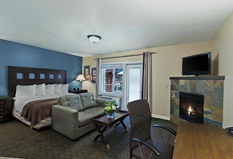 Люкс Кровать Кинг, Oxford Suites Silverdale