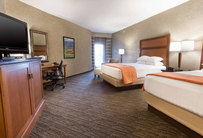 اتاق لوکس با تراس, Drury Inn & Suites Flagstaff