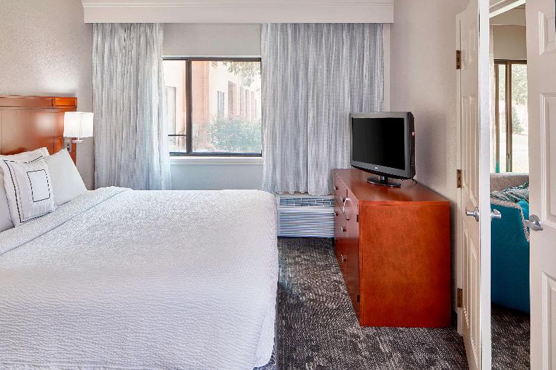 سوئیت با تخت بزرگ, Sonesta Select Raleigh Durham Airport Morrisville