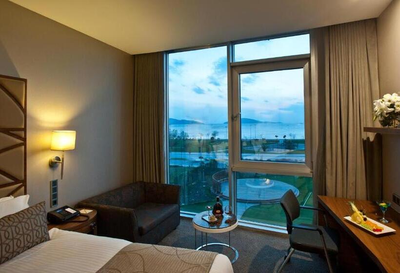 Deluxe Room Sea View, Cevahir Hotel Istanbul Asia