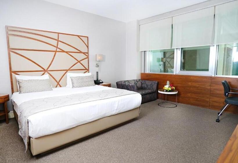Superior Room Side Sea View, Cevahir Hotel Istanbul Asia