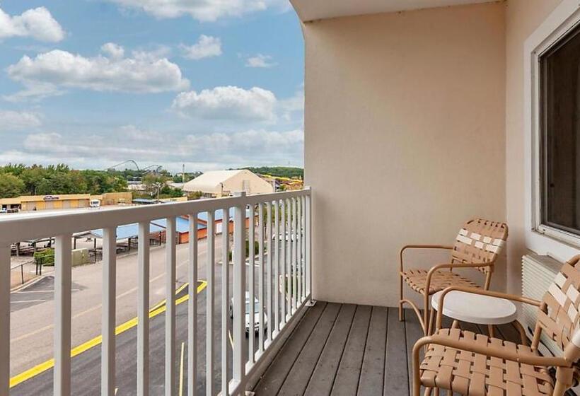 침실 2개 스위트, Bluegreen Vacations Odyssey Dells Resort
