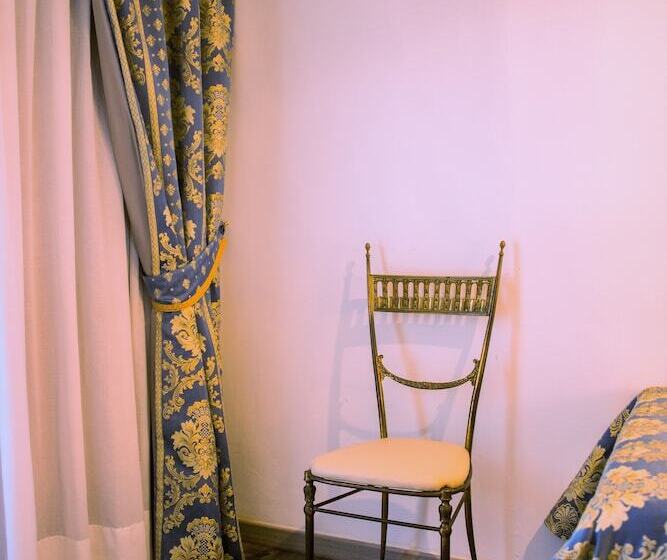 Quarto Standard Individual Casa de Banho Partilhada, Albergo Casa Peron