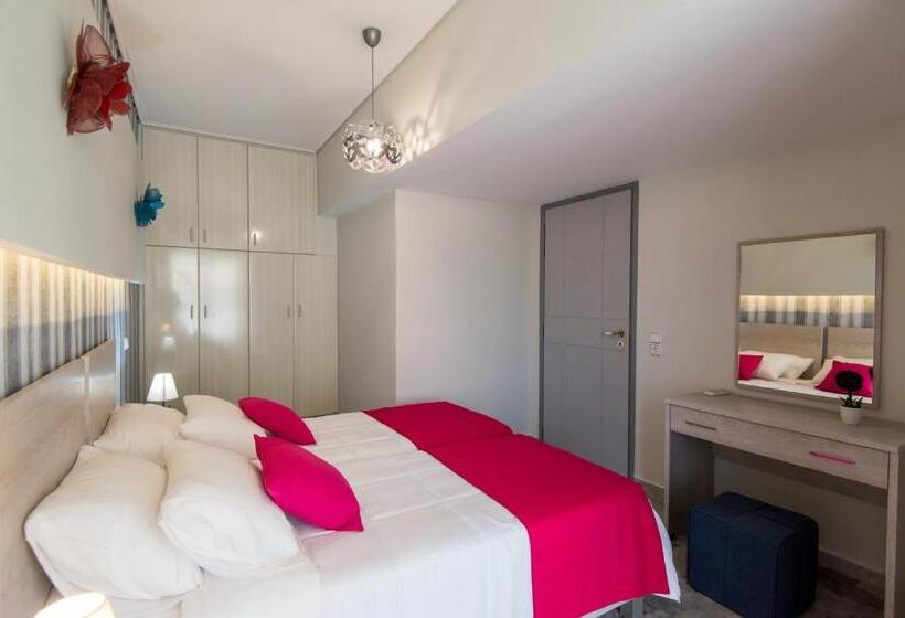 Deluxe Suite Sea View, Birais Beach Studios