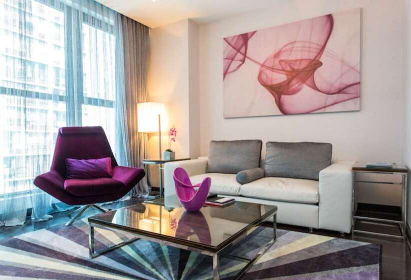 Suite, Ivy Boutique