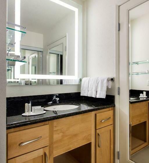 带大床的标准工作室, Residence Inn San Diego Del Mar