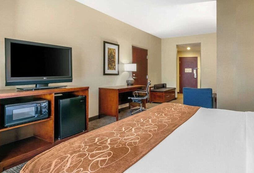 Люкс, Comfort Suites