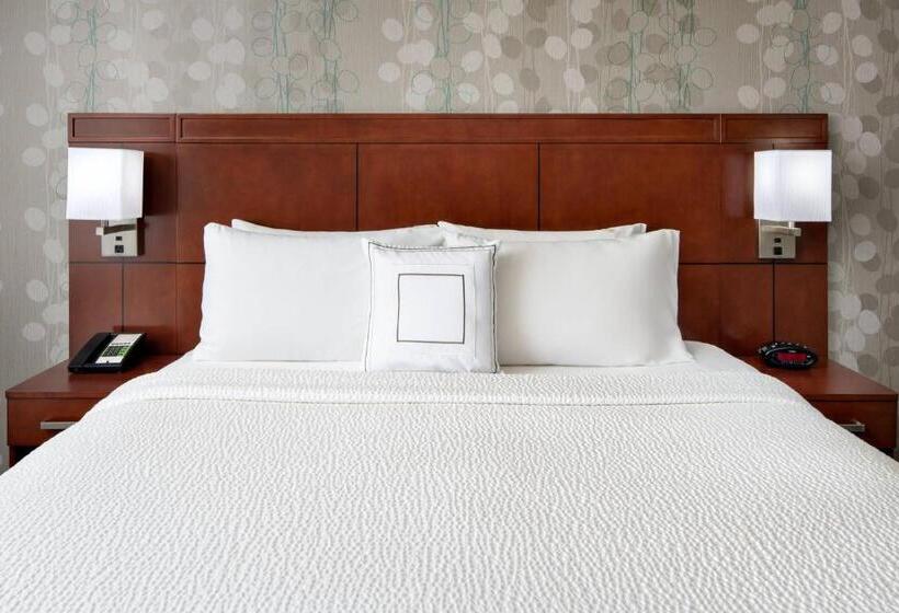 Стандартный Номер Кровать Кинг, Courtyard By Marriott Raleigh North/triangle Town Center