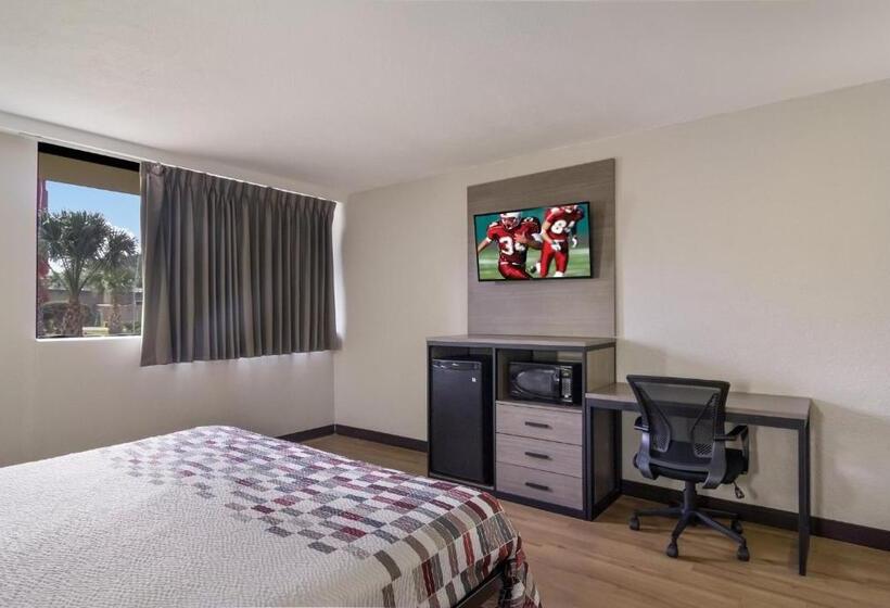 חדר דחוקס עם מיטת קינג, Red Roof Inn & Suites Brunswick I95