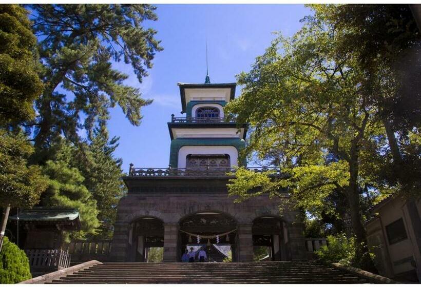 استودیوی استاندارد, Torifito Kanazawa