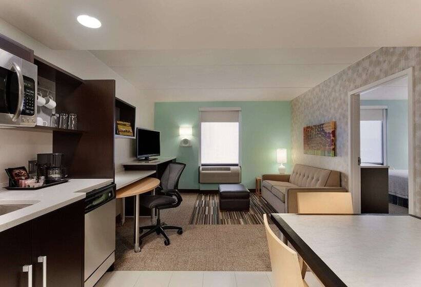 Люкс, Home2 Suites By Hilton Philadelphia  Convention Center, Pa