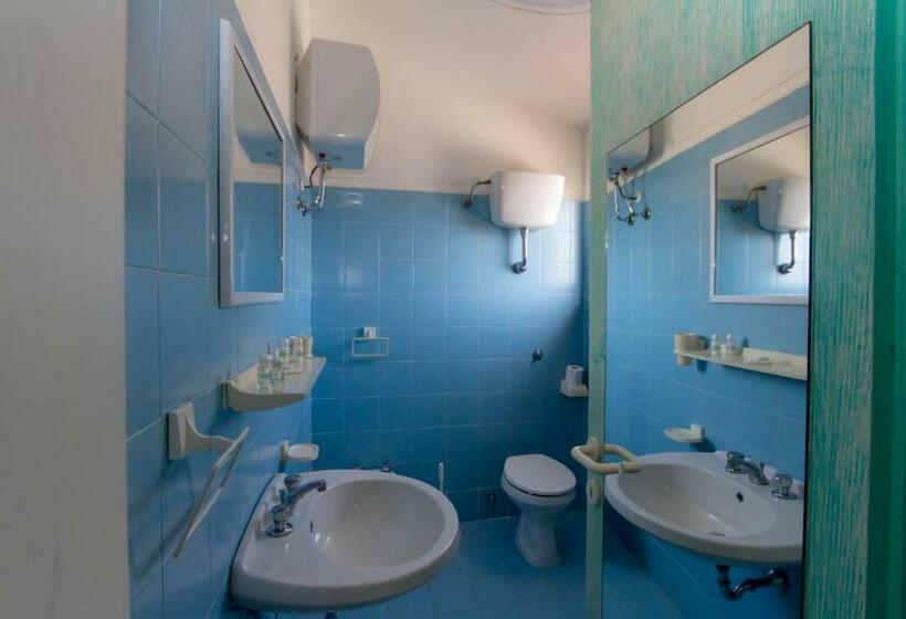 استودیو استاندارد با بالکن, Residence Le Onde