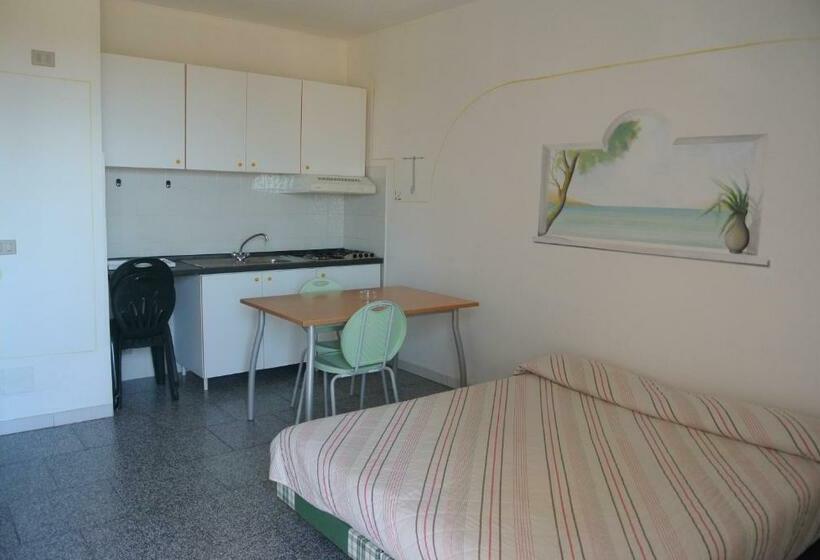 استودیو استاندارد با بالکن, Residence Le Onde