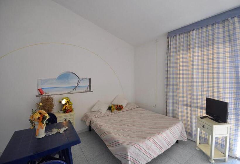 استودیو استاندارد با بالکن, Residence Le Onde
