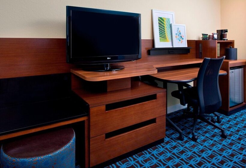 Номер Стандарт Адаптированный для Инвалидов, Fairfield Inn & Suites By Marriott Orlando Lake Buena Vista In The Marriott Village
