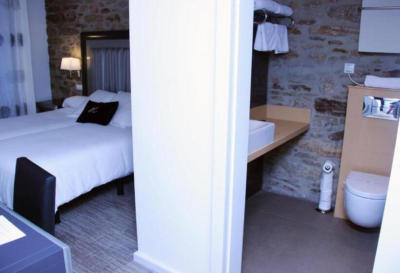 스탠다드 룸, Montenegro Compostela