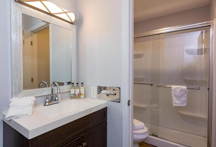 Номер Superior, Riverwalk Inn