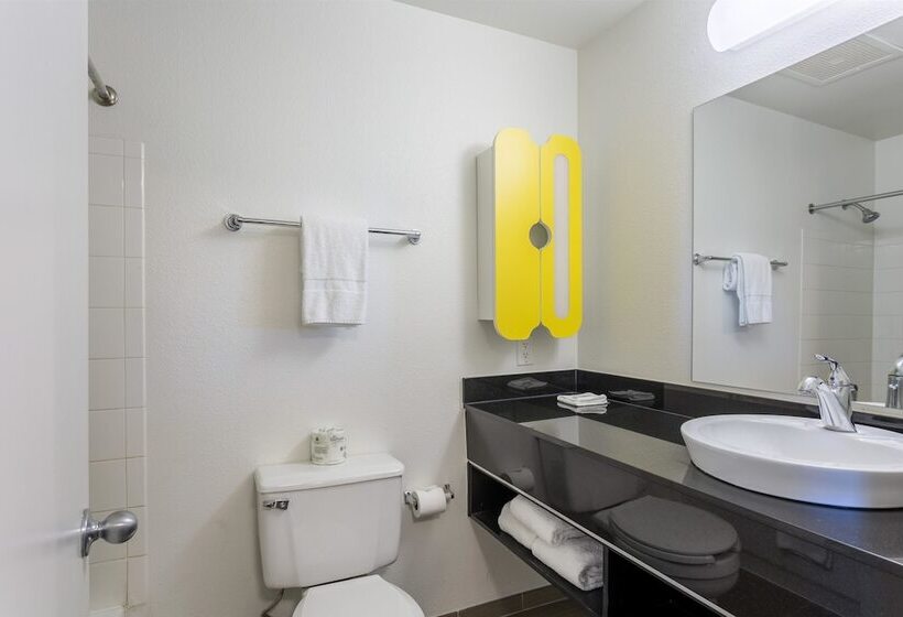 Номер Стандарт 2 Двуспальные Кровати, Studio 6albuquerque, Nm  North