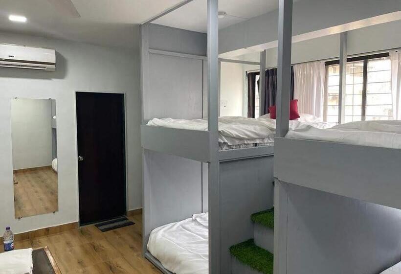 חדר משפחתי דלוקס, Bliss Rooms