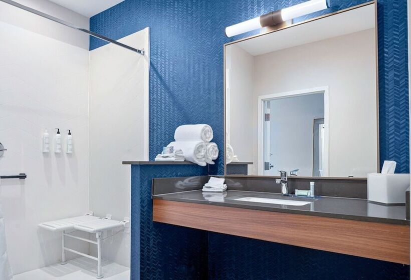 Номер Стандарт Адаптированный для Инвалидов, Fairfield By Marriott Inn & Suites Corinth South Denton Area