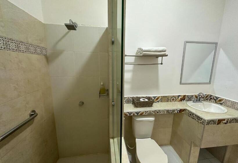 اتاق سوپریور چهار تخته, Zamay Centro Historico