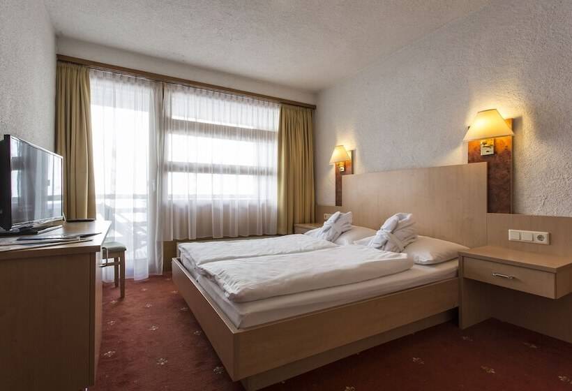 اتاق خانوادگی, All Inclusive Hotel Lohmann