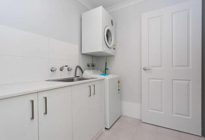 Апартаменты 2 Спальни, Quality Apartments Banksia Albany