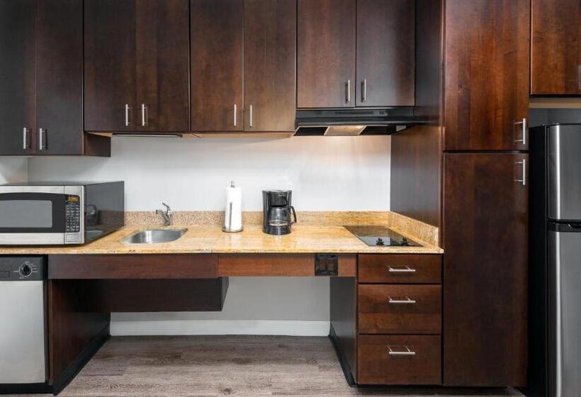 Студио Стандарт Кровать Кинг, Towneplace Suites Buffalo Airport
