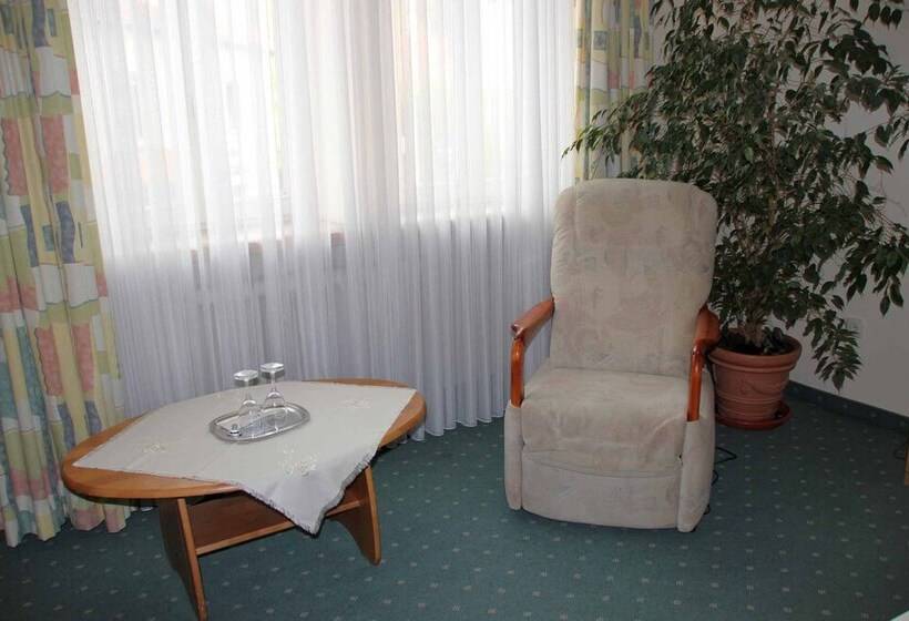 Номер Стандарт, Gasthof Zum Weissen Lamm