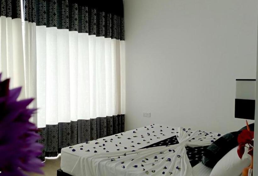 Номер Deluxe, Talalla Leisure