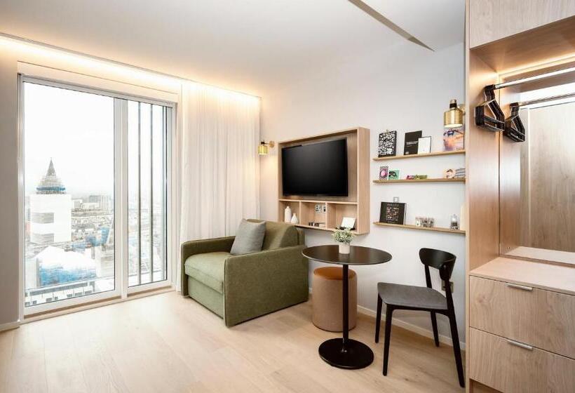 Студия Superior, Wilde Aparthotels Manchester St. Peters Square