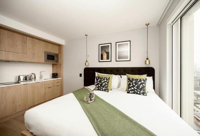 Студия Стандарт Вид на Город, Wilde Aparthotels Manchester St. Peters Square