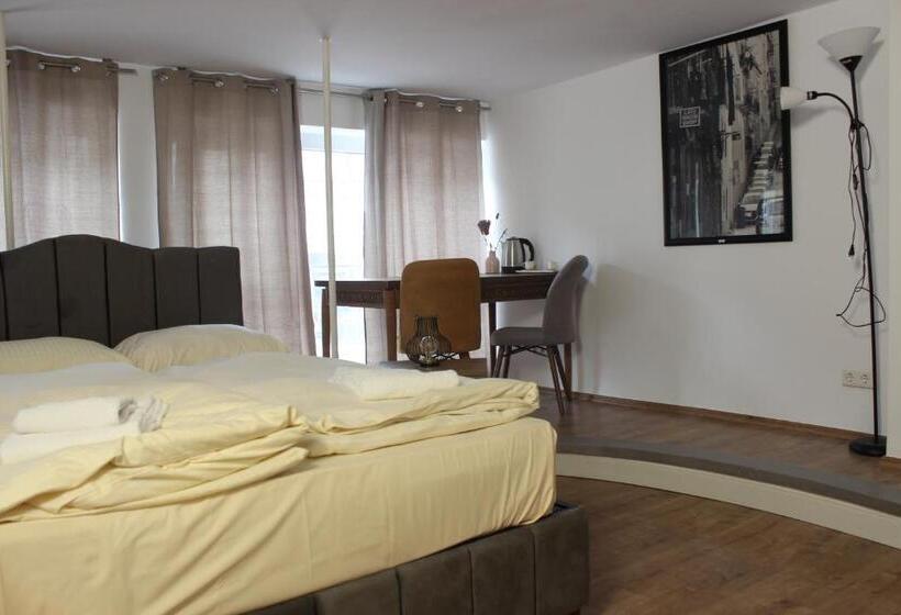 Номер Deluxe, Hr Rooms
