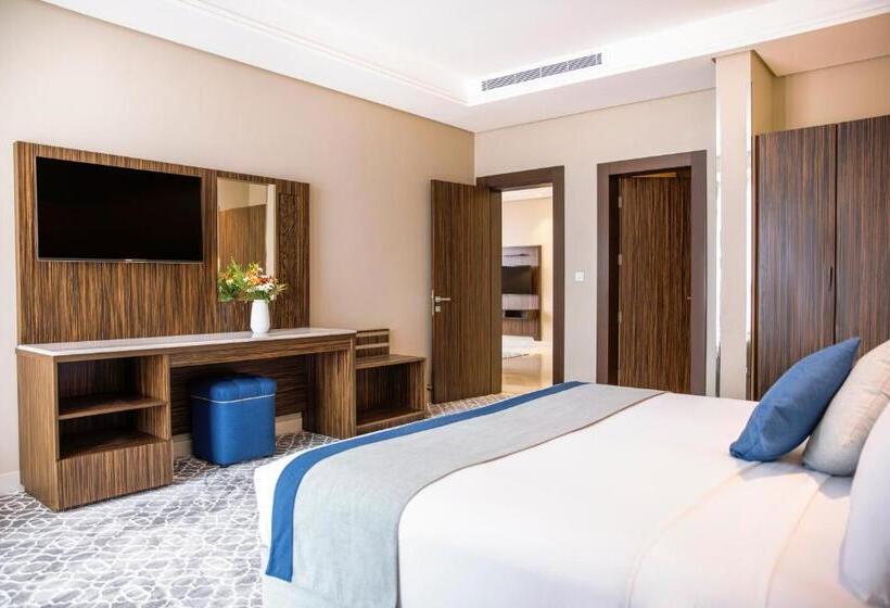Полулюкс, Swiss Blue Hotel Hera